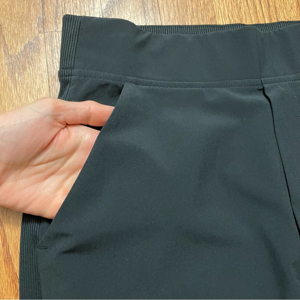 Athleta Brooklyn mid rise ankle pants in black size 6 - Picture 5 of 15